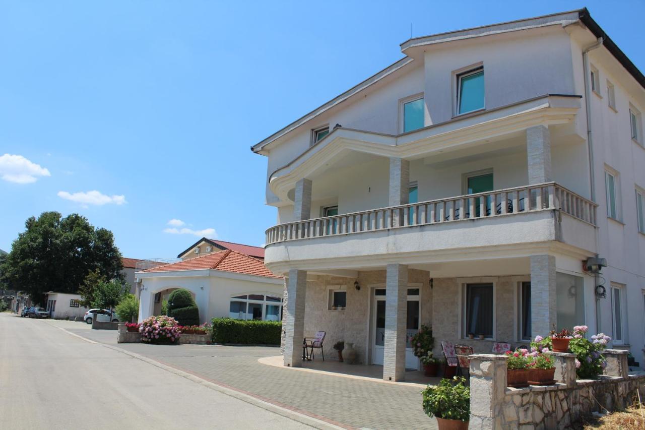 Bed and Breakfast Pansion Nikica Kozina Međugorje Zewnętrze zdjęcie